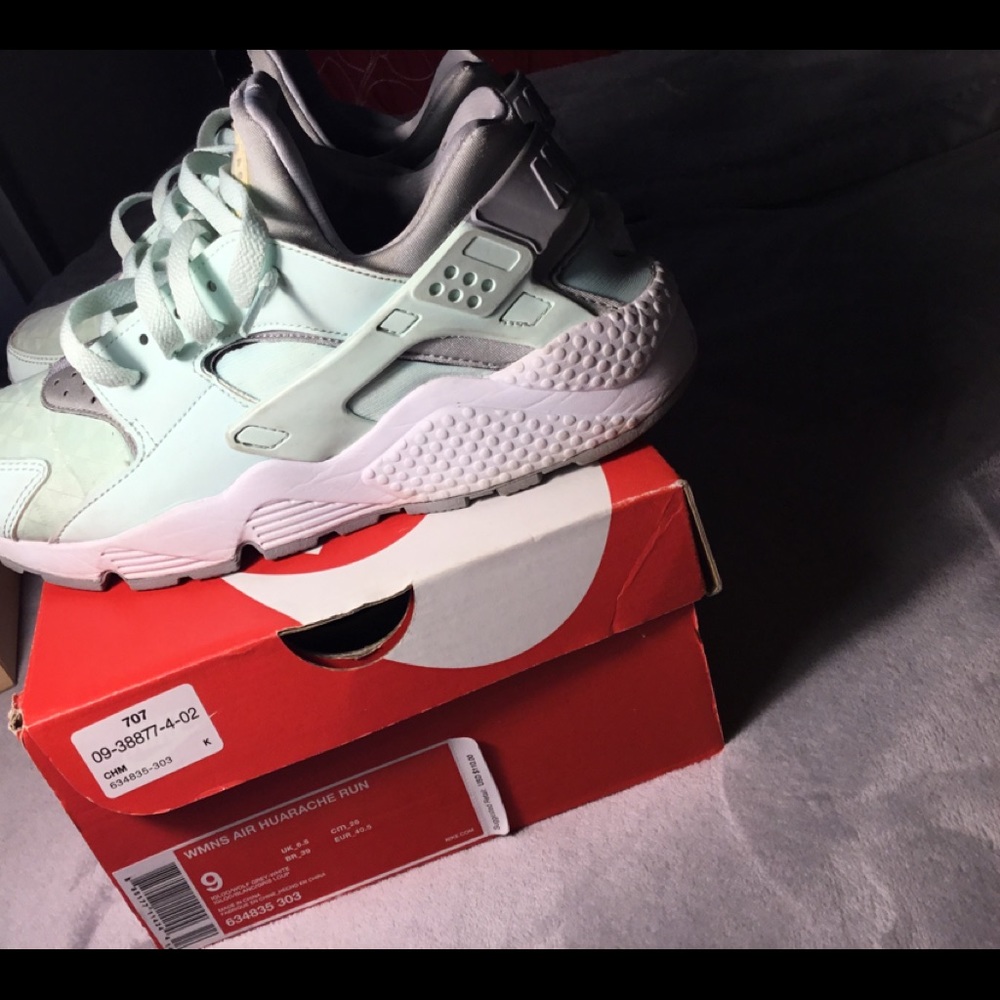 NIKE Huarache Run sneakers ✨